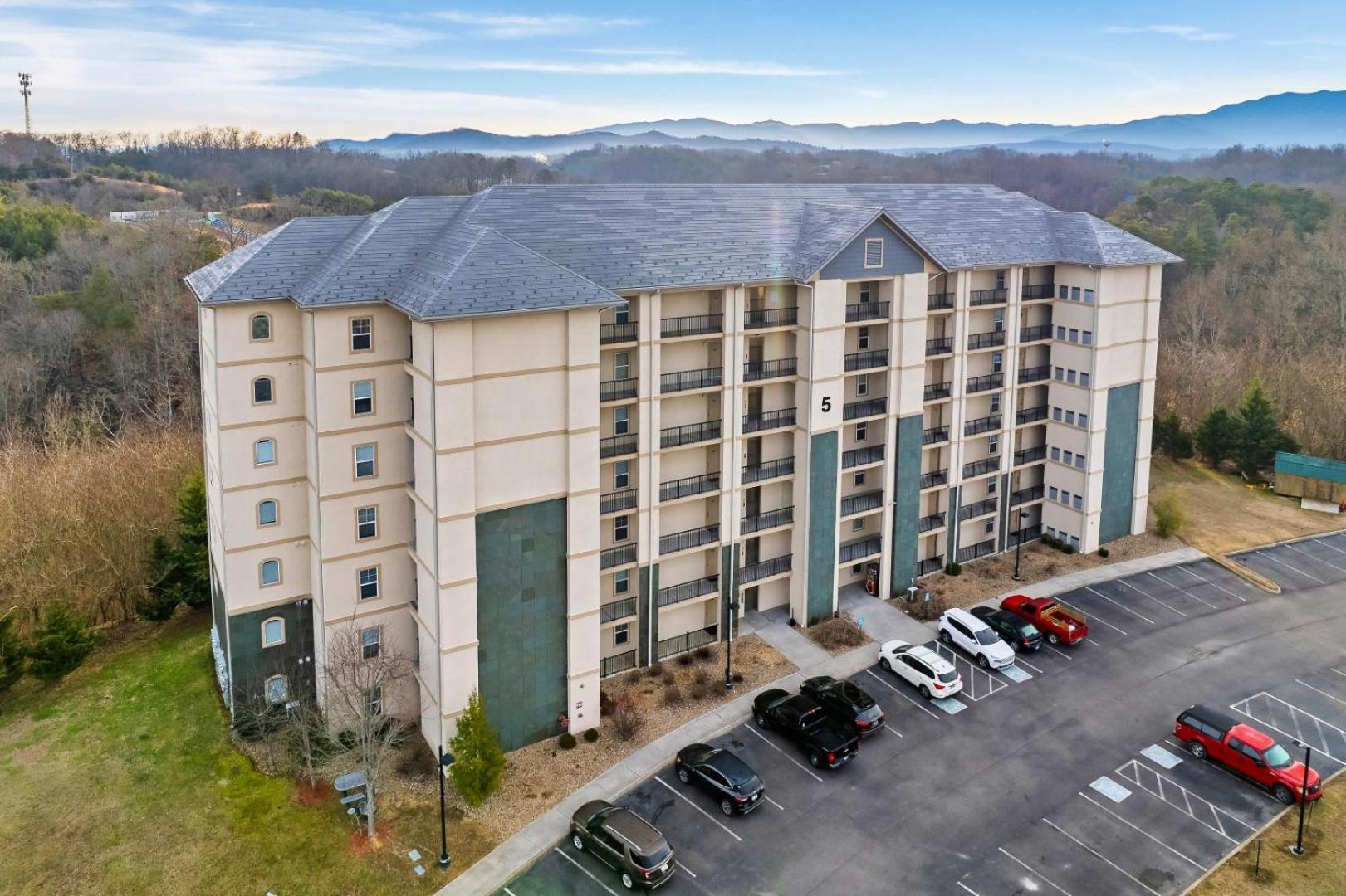 Luxury Condo, Sleeps 6, 3.2 Miles To Dollywood Pigeon Forge Bagian luar foto